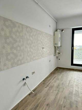 uhu image