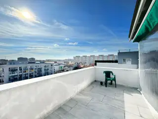 uhu image