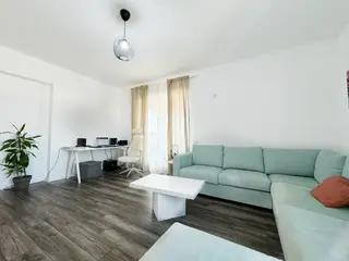 uhu image