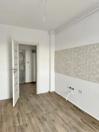 uhu image