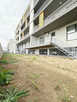 uhu image