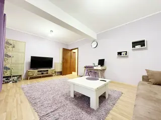 uhu image