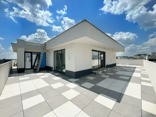 uhu image