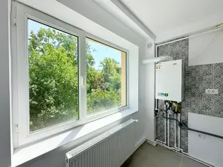 uhu image