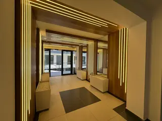 uhu image
