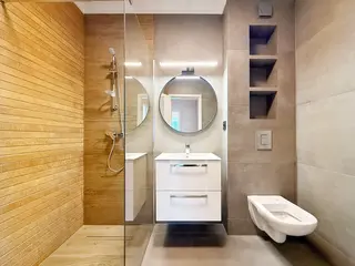 uhu image