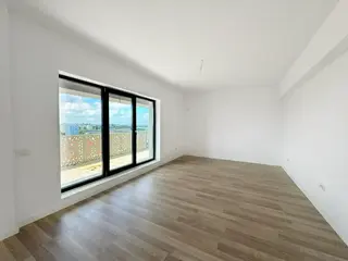 uhu image