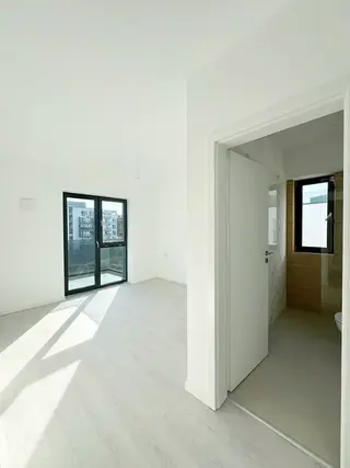 uhu image