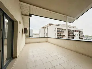 uhu image