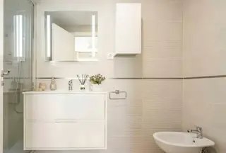 uhu image